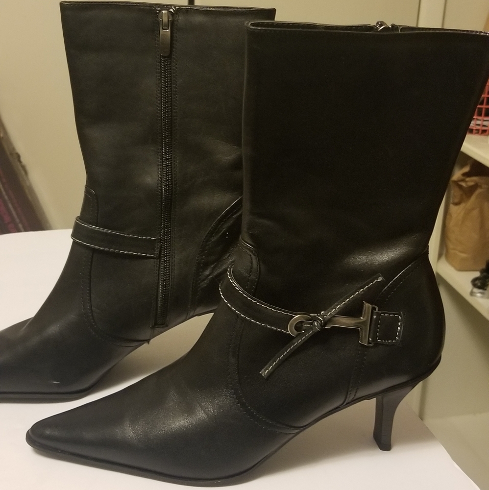 Worthington Black leather pointed boots